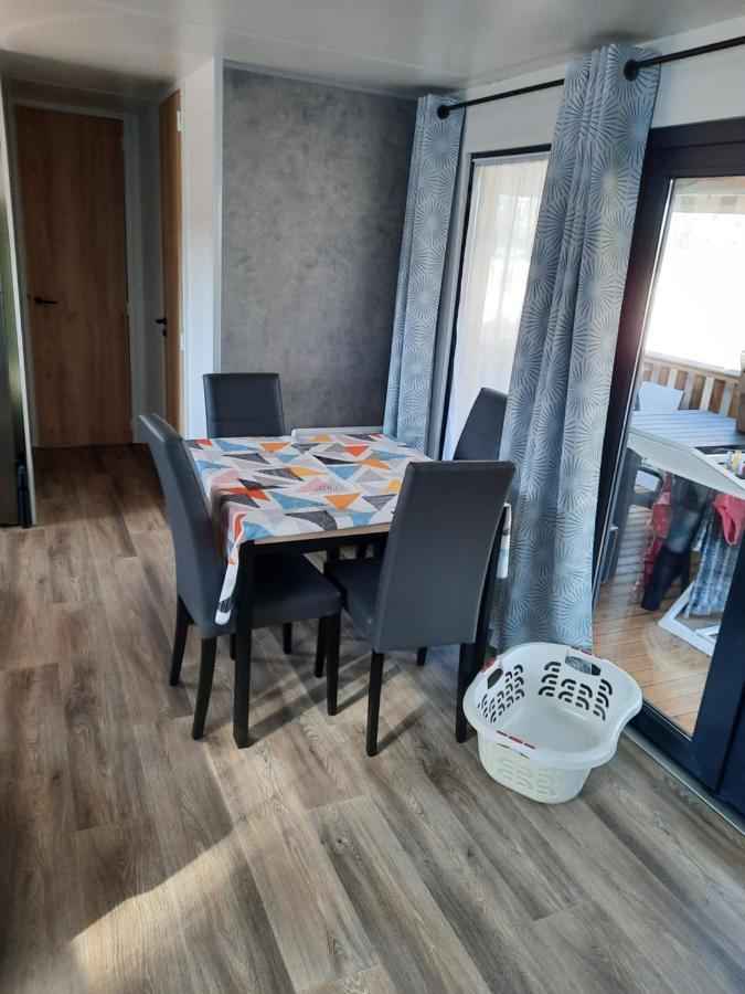 Jpp Marie Ange Proprietaire Hotel Saint-Julien-en-Born Eksteriør billede