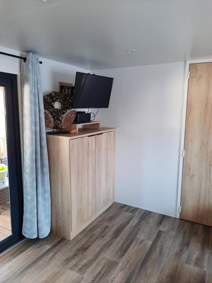 Jpp Marie Ange Proprietaire Hotel Saint-Julien-en-Born Eksteriør billede